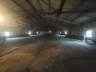 Склады и мастерские: Продается, или сдается участок 8 гектаров с ангарами в селе Манас (20 at lalafo.kg — 12 Склады и мастерские: Продается, или сдается участок 8 гектаров с ангарами в селе Манас (20 — 12