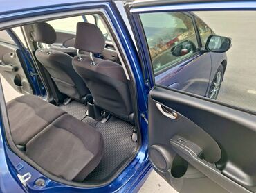 Honda: Honda Fit: 2010 г., 1.5 л, Автомат, Бензин, Хэтчбэк — 16