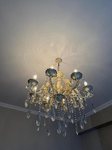 mucru qabi: Çılçıraq, 10 və daha çox lampa, Metal — 1
