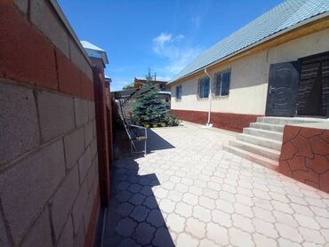 Продажа домов: Дом, 200 м², 4 комнаты, Собственник, Евроремонт at lalafo.kg — 4 Продажа домов: Дом, 200 м², 4 комнаты, Собственник, Евроремонт — 4