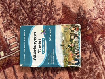 Digər kitablar və jurnallar: Kitablar satılır