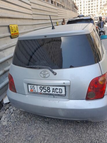 кочкор афто: Toyota ist: 2004 г., 1.3 л, Автоматтык, Бензин, Универсал