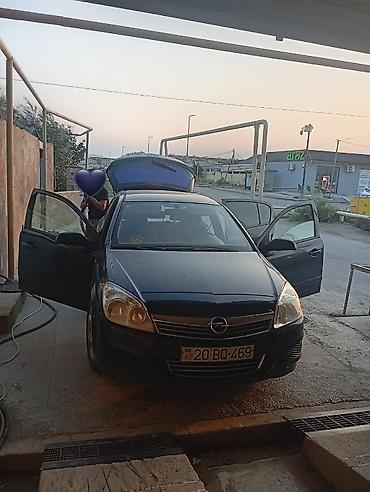 hyundai accent radiator: Opel Astra H – 5 qapılı hetçbek - Kuzov: Hetçbek, 5 qapı - Rəng: Tünd — 1