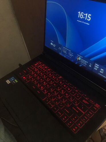 Ноутбуктар: MSI, 16 ГБ ОЭТ, Intel Core i5, 15.6 ", Колдонулган, Оюндар үчүн, эс тутум SSD