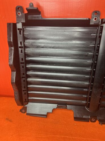 Другие детали вентиляции, охлаждения и отопления: Toyota Sequoia Жалюзи ⚠️ Есть в наличии 🗒️Подходит на многие авто — 3