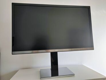 Monitori: AOC 31.5 MVA monitor AOC  (U3277PWQU)  MVA monitor 32" ili 80cm,   u — 3
