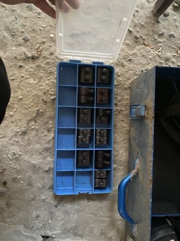 das: Hidravlik akkumulyatorlu pres aləti dəsti - Brend/model: REMS