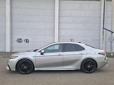 camry 55 exclusive: Toyota Camry: 2021 г., Седан — 4