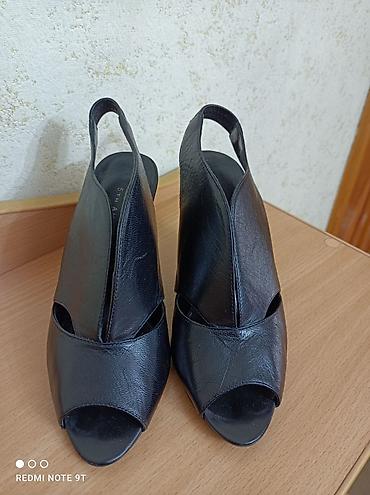 Мокасины и лоферы: Новая обувь из Европы — 7