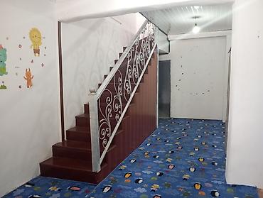 Продажа домов: Дом, 193 м², 9 комнат, Собственник — 7