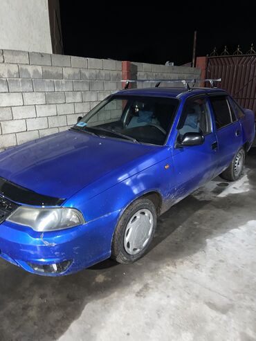 сидение на нексию: Daewoo Nexia: 2010 г., 1.5 л, Механика, Бензин, Седан