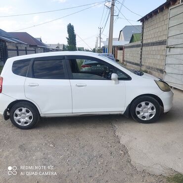 шины гольф 3: Honda Fit: 2023 г., 1.3 л, Вариатор, Бензин, Хэтчбэк