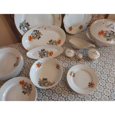 Digər qab-qacaq və mətbəx ləvazimatları: 🍽️ Qədimi porselen qab dəsti satılır! 🌸 🔸 Mənşə: Rusiya — 4