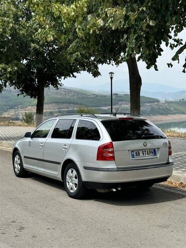 Used Cars: Skoda Octavia: 1.9 l | 2007 year | 288000 km. Limousine