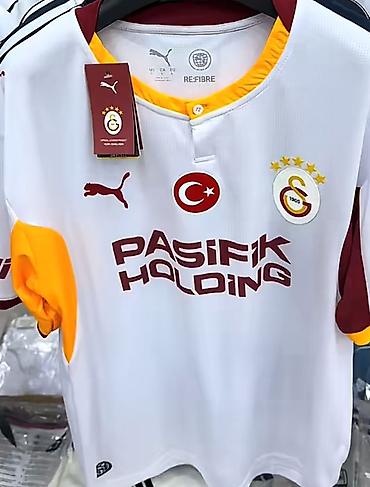 Galatasaray 2026/27 səfər forması - Brend: Puma - Model: RE:FIBRE