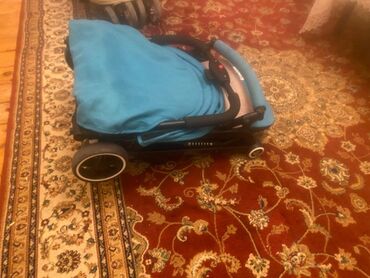 Gəzinti arabaları: Klassik gəzinti arabası, İşlənmiş, Cins: Oğlan, Ünvandan götürmə, Ödənişli çatdırılma