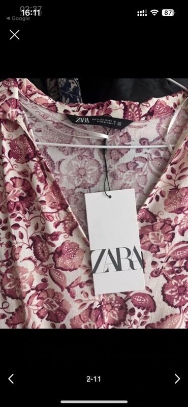 Açıqcalar: Etiketli teze Zara, uzunqol, güllü printli don
M razmer — 13