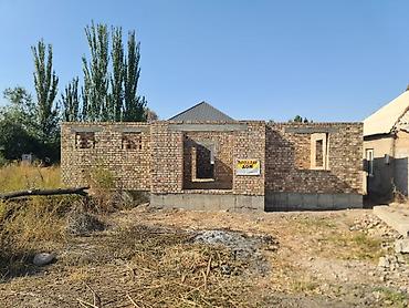 аламединский рынок гес 2: Срочно продаю 2 недостроенных дома в селе Сокулук. С площадью 9.5 — 10