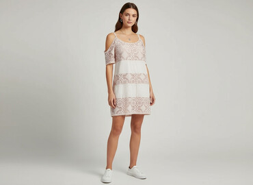 princeska sukienki: Сукня жіноча, розмір M