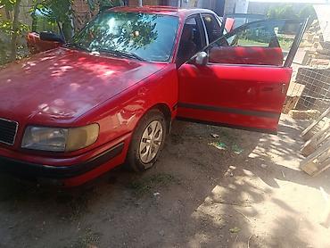 магнитафон кассетный: Audi 100: 1992 г., 2.3 л, Механика, Бензин, Седан — 2