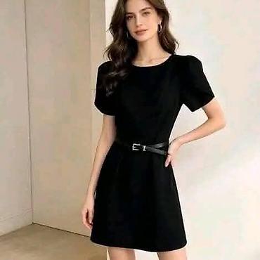 tiffany haljine: Elegantna ženska haljina A-kroja sa kratkim puf rukavima. Okrugli — 4