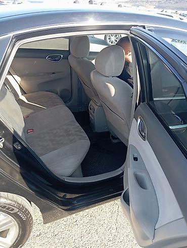 Nissan: Nissan Sentra SV sedan - Korpus: qara rəng, 4 qapılı sedan, xrom ön — 11