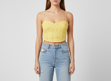 Topy: Bershka, Top damski, rozmiar M