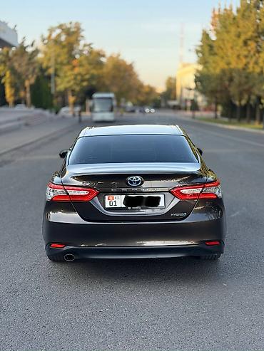 обмень на ауди: Toyota Camry: 2018 г., 2.5 л, Вариатор, Гибрид, Седан — 6