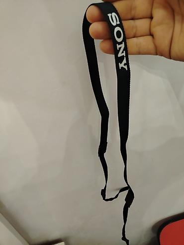 kamera quraşdırma: Məhsul: fotoaparat üçün boyun qayışı - Rəsmi “SONY” yazılı, qara — 2