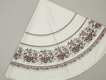 sztucce: Obrus 150 x 140, kolor - Biały, stan - Bardzo dobry — 1