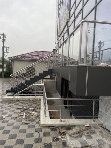 Обшивка лестниц: Перила перила перила из нержавеющей стали качественно гарантия at lalafo.kg — 2 Обшивка лестниц: Перила перила перила из нержавеющей стали качественно гарантия — 2