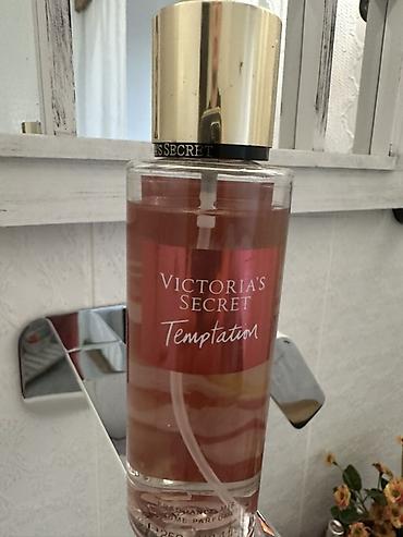 tech flecee: Парфюмированный мист для тела Victoria’s Secret Temptation. - Объем — 2