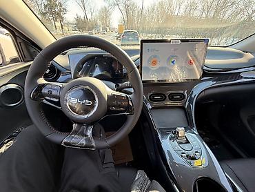 BYD: BYD E2: 2025 г., Электромобиль, Хэтчбэк — 8