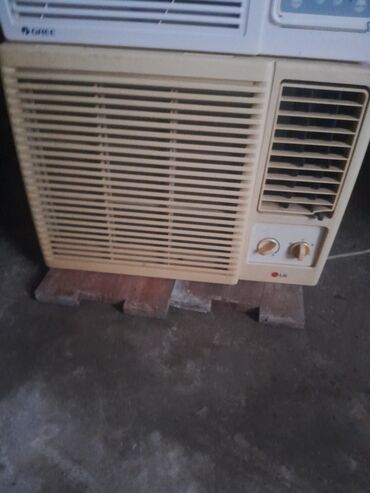 Kondisionerlər: Kondisioner LG, İşlənmiş, 40-45 kv. m, Kredit yoxdur