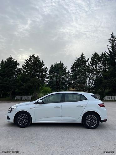 Renault: Θύμιος — 4