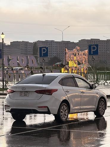 infinity fx35: Hyundai Solaris: 2018 г., 1.6 л, Автомат, Бензин, Седан — 5