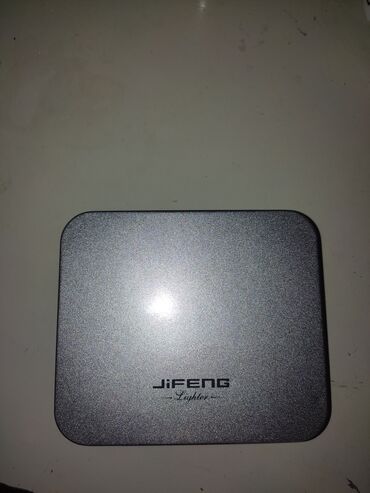 Digər əntiq əşyalar: Made in jifeng model alışqan satılır tam orijinaldır! qiymət 200 azn — 2