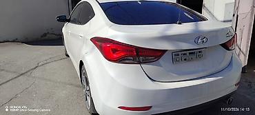 behkaran iran peci: Hyundai Elantra sedan – ağ rəng, benzinli. Texniki və xarici — 5