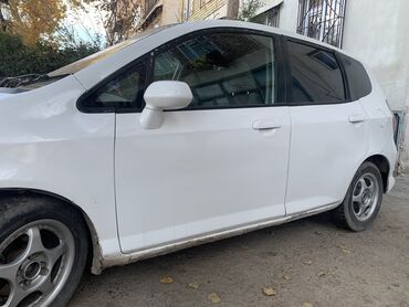 авто на лизинг бишкек: Honda Fit: 2004 г., 1.3 л, Автомат, Бензин, Хетчбек