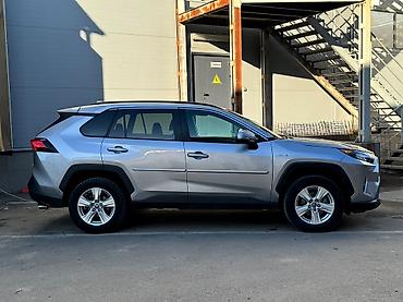 Toyota: Toyota RAV4: 2020 г., 2.5 л, Автомат, Гибрид, Внедорожник — 3