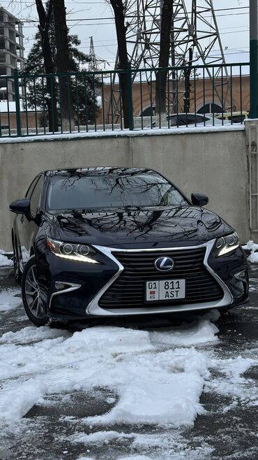 Lexus: Lexus ES: 2018 г., 2.5 л, Типтроник, Гибрид, Седан