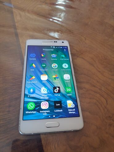 телефон флай красный: Samsung Galaxy A5 2016, 16 GB, rəng - Ağ, Sensor