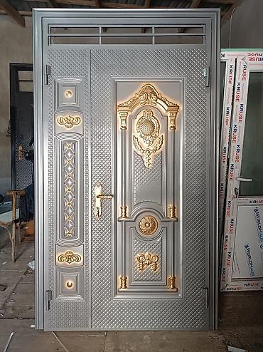 qapi demir qapi seyf qapi: Metal giriş qapıları – dekorativ relyefli dizayn Məhsul — 4