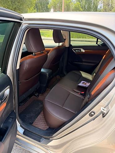 bugatti veyron: Lexus CT: 2019 г., 1.8 л, Автомат, Гибрид, Хэтчбэк — 5