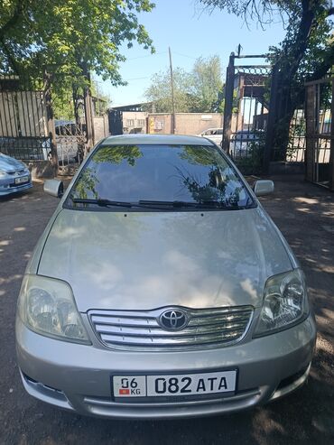 Toyota: Toyota Corolla: 2004 г., 1.4 л, Механика, Бензин, Седан