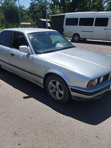 машина bwm: BMW 5 series: 1991 г., 2 л, Кол менен иштөөчү, Бензин, Седан — 3