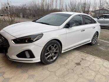 Hyundai: Hyundai Sonata: 2017 г., 2 л, Типтроник, Бензин, Седан