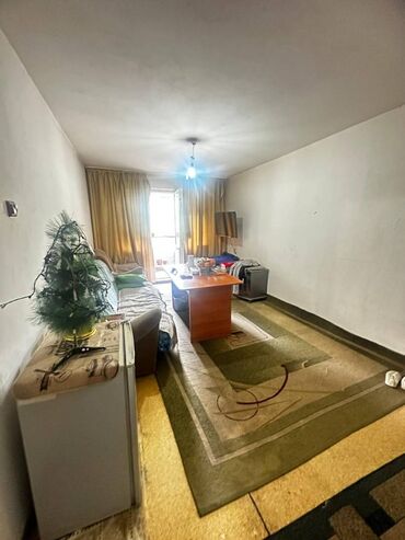 Продажа квартир: 3 комнаты, 58 м², 104 серия, 2 этаж, Старый ремонт