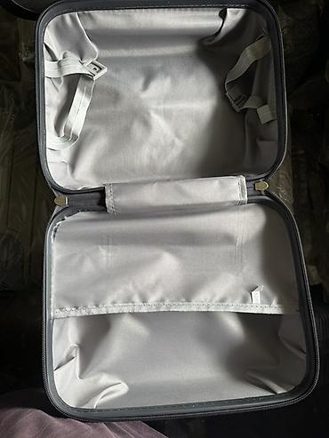 Чемоданы: Кейсы для чемодана - Компактные косметические чемоданчики с жестким — 7