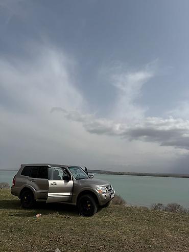 Унаа: Mitsubishi Pajero: 2003 г., 3 л, Автомат, Газ, Жол тандабас — 4